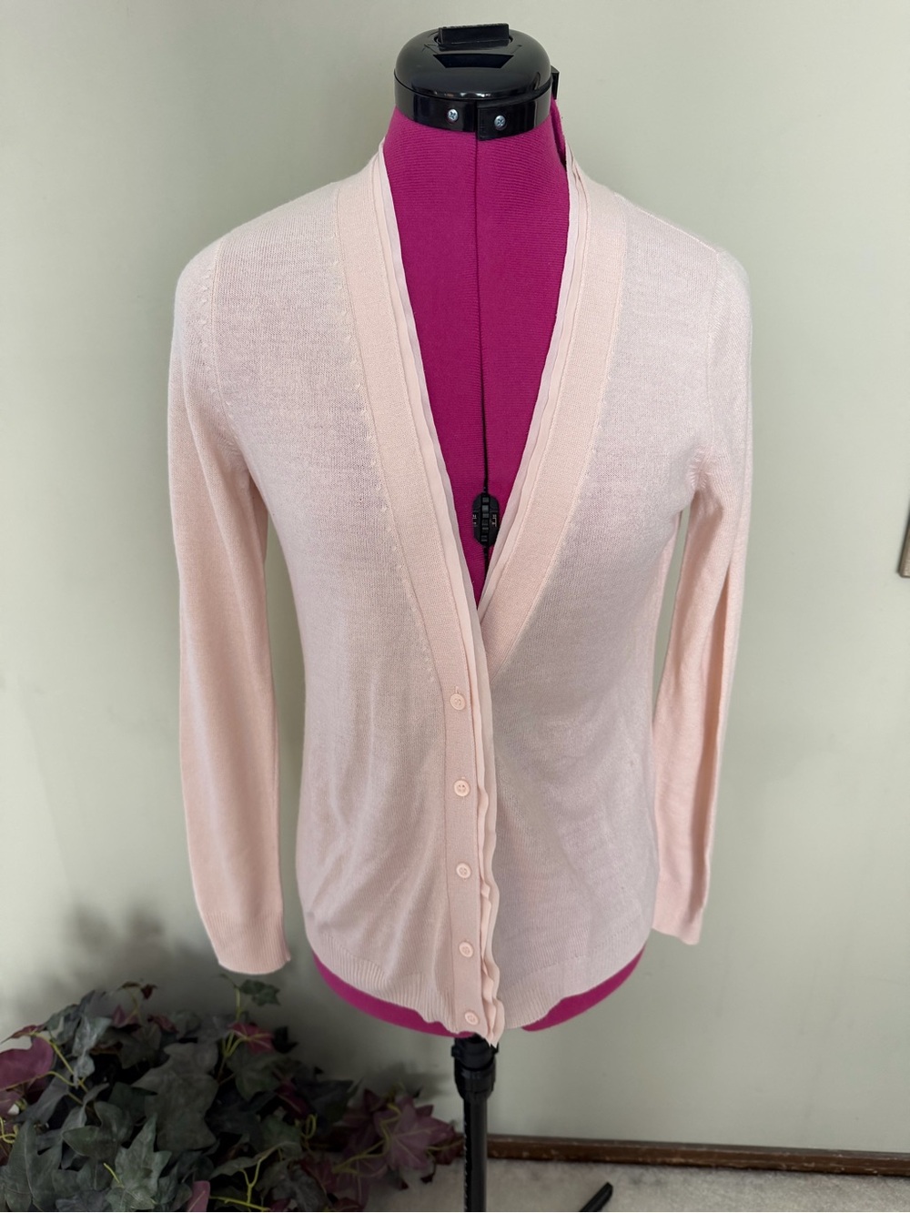 New York & Co Pink Cardigan - Sz S